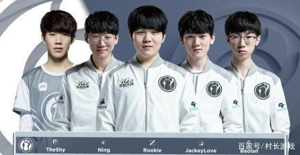 初显示出的 初显示出的